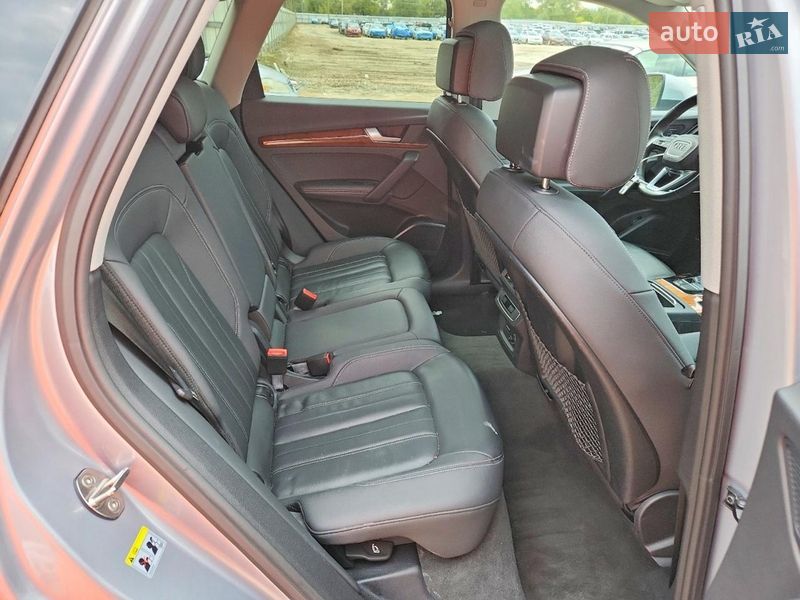 Внедорожник / Кроссовер Audi Q5 2022 в Хмельницком