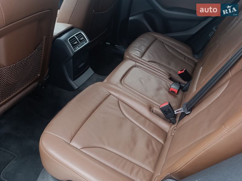 Позашляховик / Кросовер Audi Q5 2016 в Києві