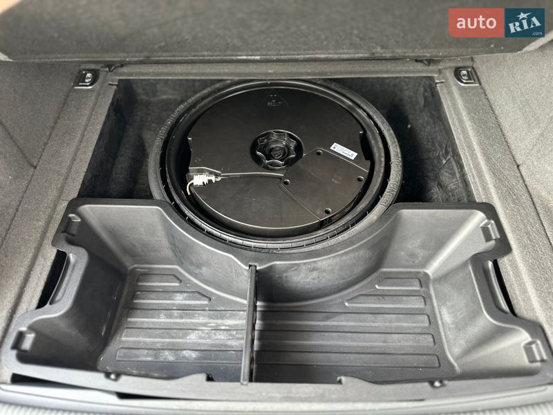 Внедорожник / Кроссовер Audi Q5 2016 в Сваляве фото 12 Внедорожник / Кроссовер Audi Q5 2016 в Сваляве