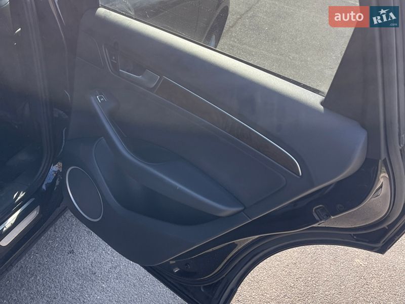 Позашляховик / Кросовер Audi Q5 2014 в Кривому Розі