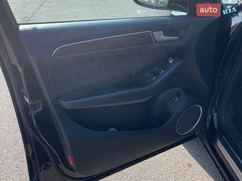 Позашляховик / Кросовер Audi Q5 2014 в Кривому Розі