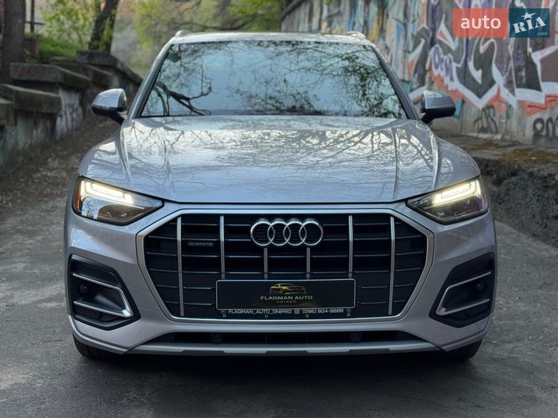 Внедорожник / Кроссовер Audi Q5 2021 в Днепре