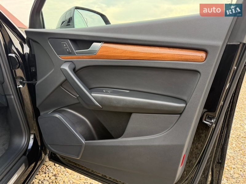 Внедорожник / Кроссовер Audi Q5 2023 в Стрые