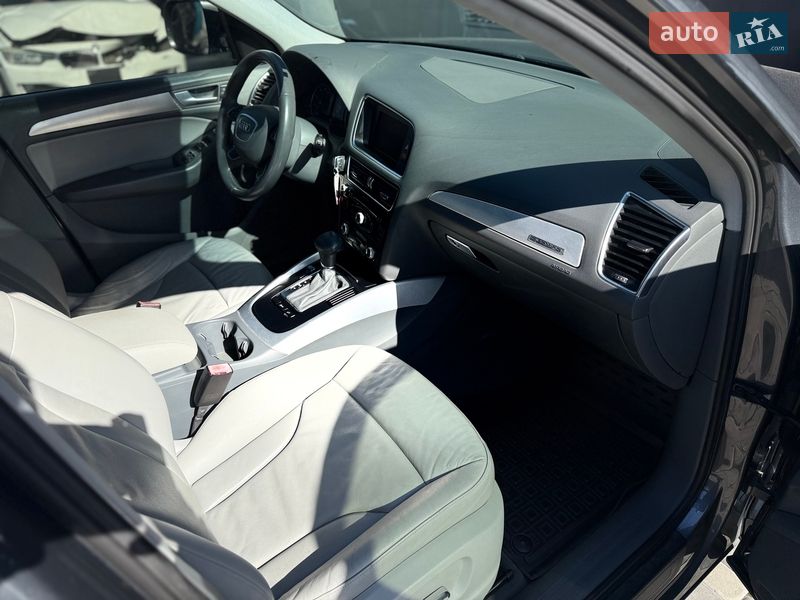 Внедорожник / Кроссовер Audi Q5 2014 в Львове