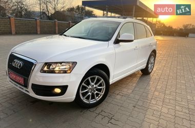 Внедорожник / Кроссовер Audi Q5 2011 в Владимире