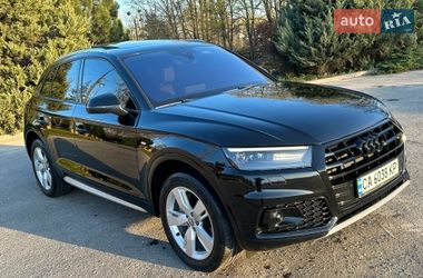 Внедорожник / Кроссовер Audi Q5 2018 в Киеве