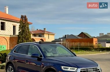 Позашляховик / Кросовер Audi Q5 2017 в Одесі