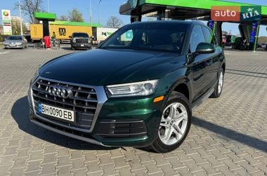 Позашляховик / Кросовер Audi Q5 2018 в Одесі
