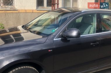 Внедорожник / Кроссовер Audi Q5 2010 в Киеве
