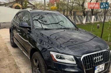 Внедорожник / Кроссовер Audi Q5 2015 в Ровно