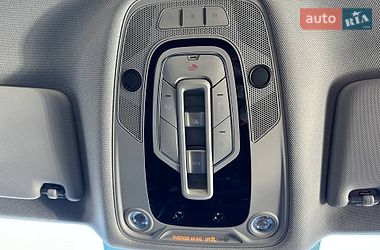 Позашляховик / Кросовер Audi Q5 2020 в Києві