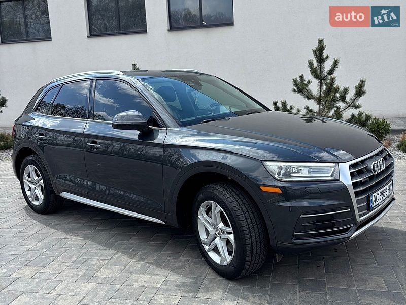 Внедорожник / Кроссовер Audi Q5 2016 в Луцке
