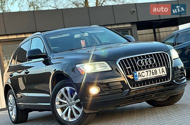 Позашляховик / Кросовер Audi Q5 2015 в Володимирі