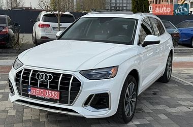 Внедорожник / Кроссовер Audi Q5 2021 в Киеве