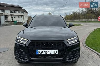 Внедорожник / Кроссовер Audi Q5 2017 в Киеве