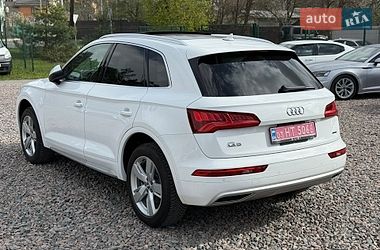 Внедорожник / Кроссовер Audi Q5 2019 в Киеве