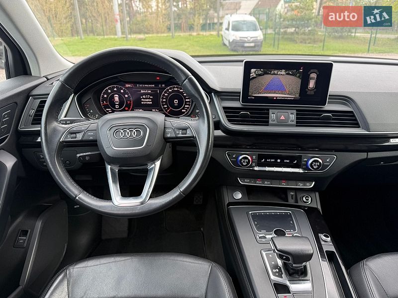 Внедорожник / Кроссовер Audi Q5 2019 в Киеве