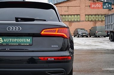 Позашляховик / Кросовер Audi Q5 2017 в Києві