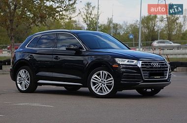 Позашляховик / Кросовер Audi Q5 2018 в Києві