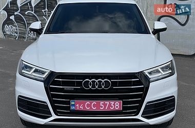 Позашляховик / Кросовер Audi Q5 2018 в Львові