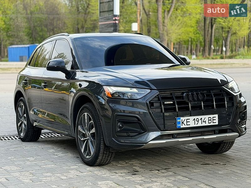 Внедорожник / Кроссовер Audi Q5 2020 в Днепре