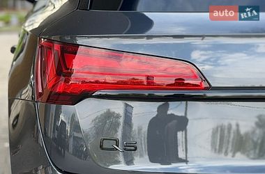 Внедорожник / Кроссовер Audi Q5 2020 в Днепре