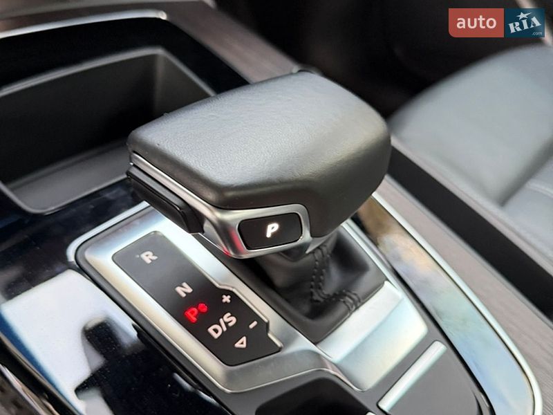 Внедорожник / Кроссовер Audi Q5 2020 в Днепре