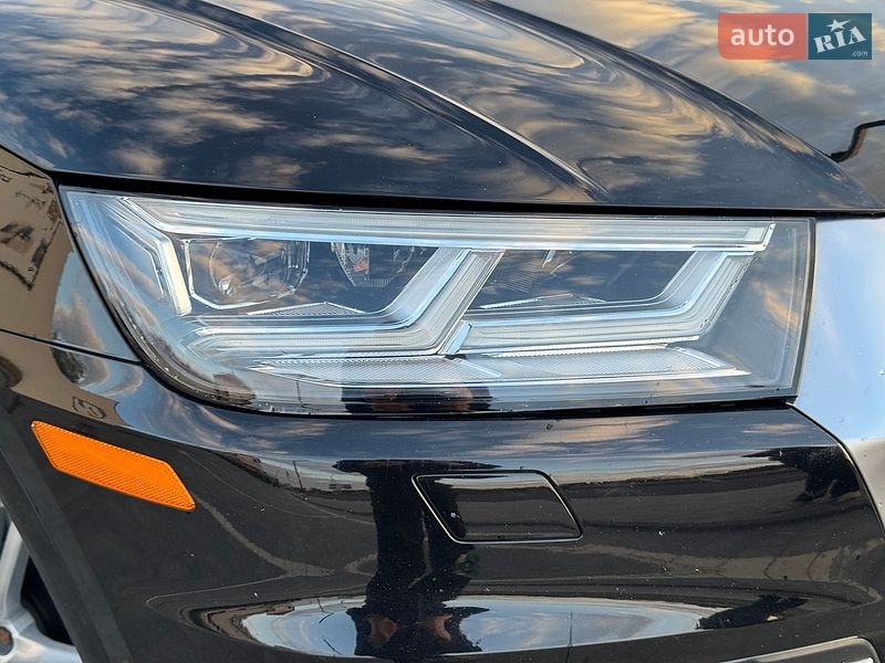 Позашляховик / Кросовер Audi Q5 2018 в Рівному