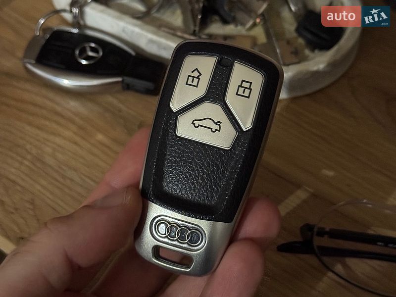 Позашляховик / Кросовер Audi Q5 2018 в Рівному