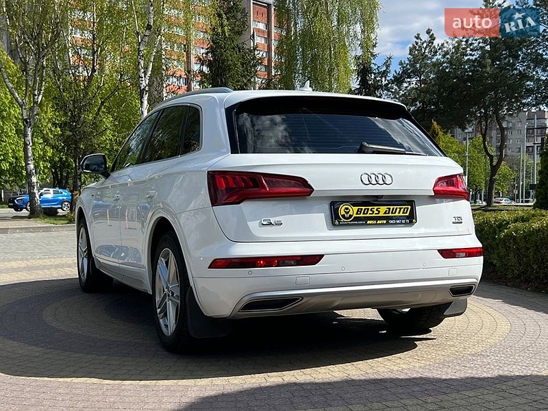 Внедорожник / Кроссовер Audi Q5 2018 в Львове