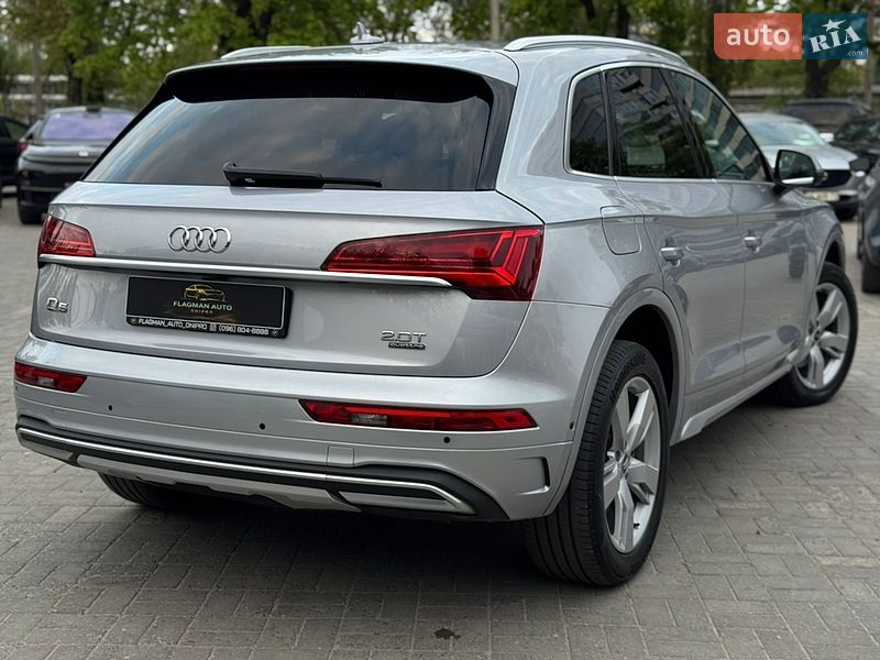 Внедорожник / Кроссовер Audi Q5 2021 в Днепре