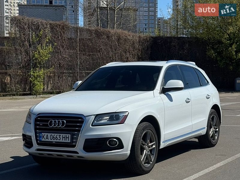 Внедорожник / Кроссовер Audi Q5 2014 в Киеве