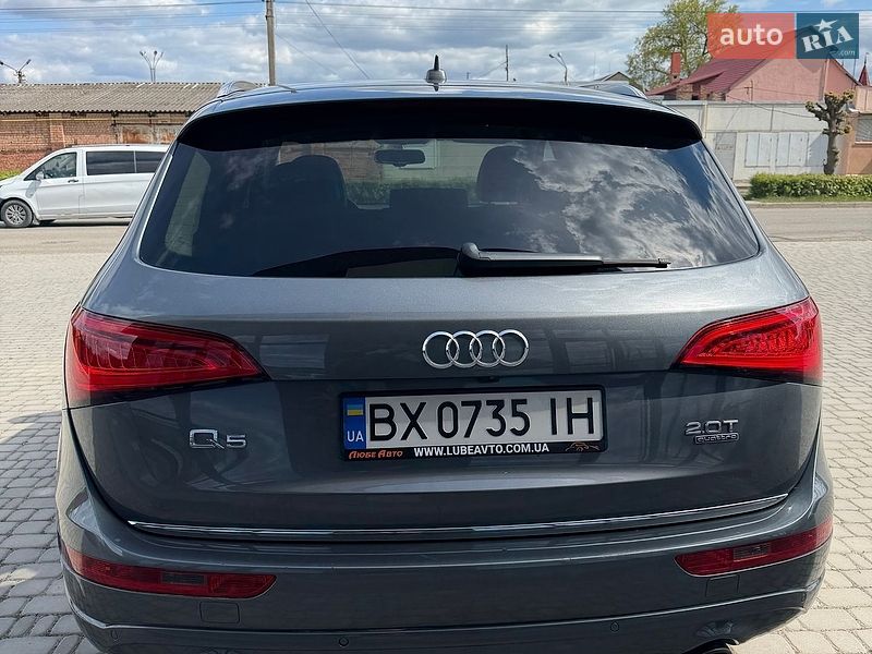 Внедорожник / Кроссовер Audi Q5 2015 в Каменец-Подольском