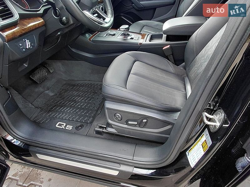 Внедорожник / Кроссовер Audi Q5 2018 в Кривом Роге