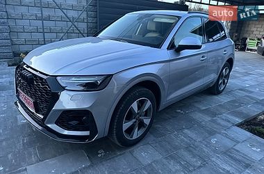 Внедорожник / Кроссовер Audi Q5 2024 в Киеве