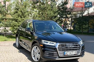 Позашляховик / Кросовер Audi Q5 2017 в Івано-Франківську