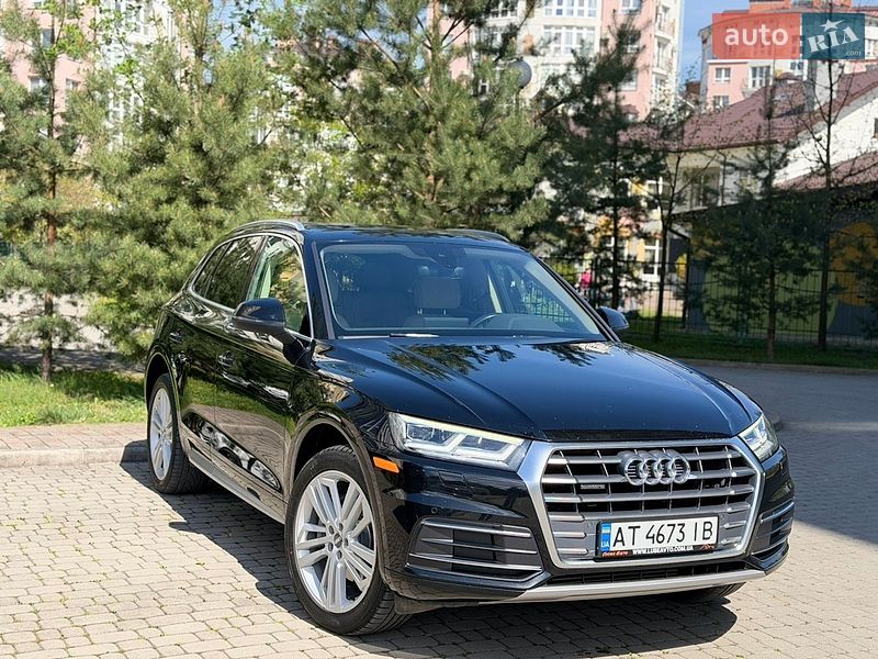 Позашляховик / Кросовер Audi Q5 2017 в Івано-Франківську