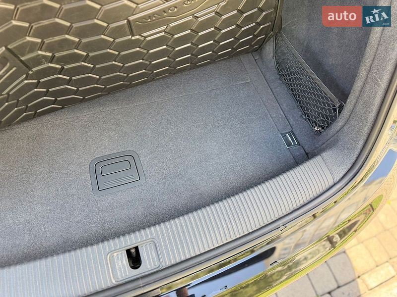Позашляховик / Кросовер Audi Q5 2017 в Івано-Франківську