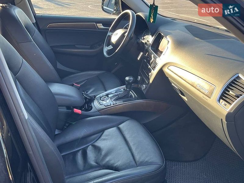 Внедорожник / Кроссовер Audi Q5 2016 в Львове