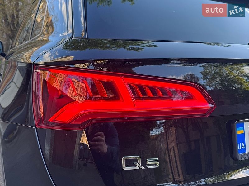 Внедорожник / Кроссовер Audi Q5 2019 в Киеве