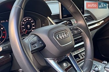 Внедорожник / Кроссовер Audi Q5 2019 в Киеве
