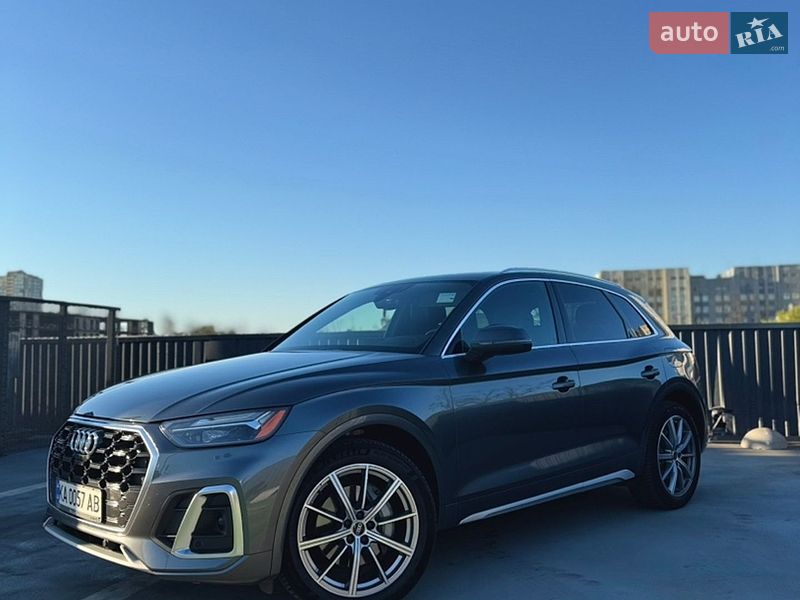 Внедорожник / Кроссовер Audi Q5 2022 в Киеве