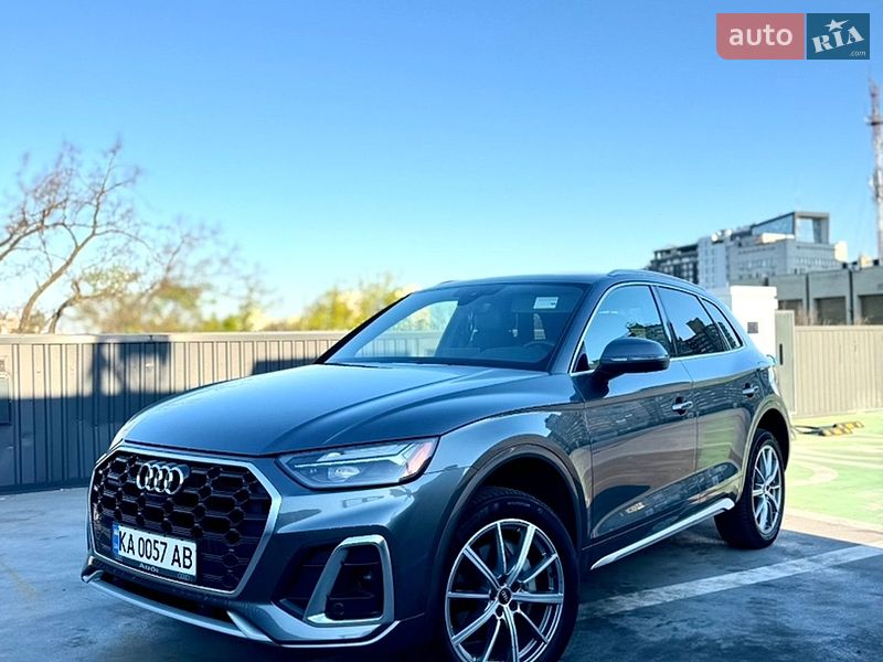 Внедорожник / Кроссовер Audi Q5 2022 в Киеве