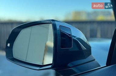 Внедорожник / Кроссовер Audi Q5 2022 в Киеве