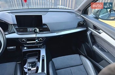 Внедорожник / Кроссовер Audi Q5 2022 в Киеве