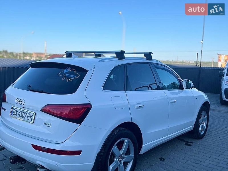 Внедорожник / Кроссовер Audi Q5 2011 в Каменец-Подольском