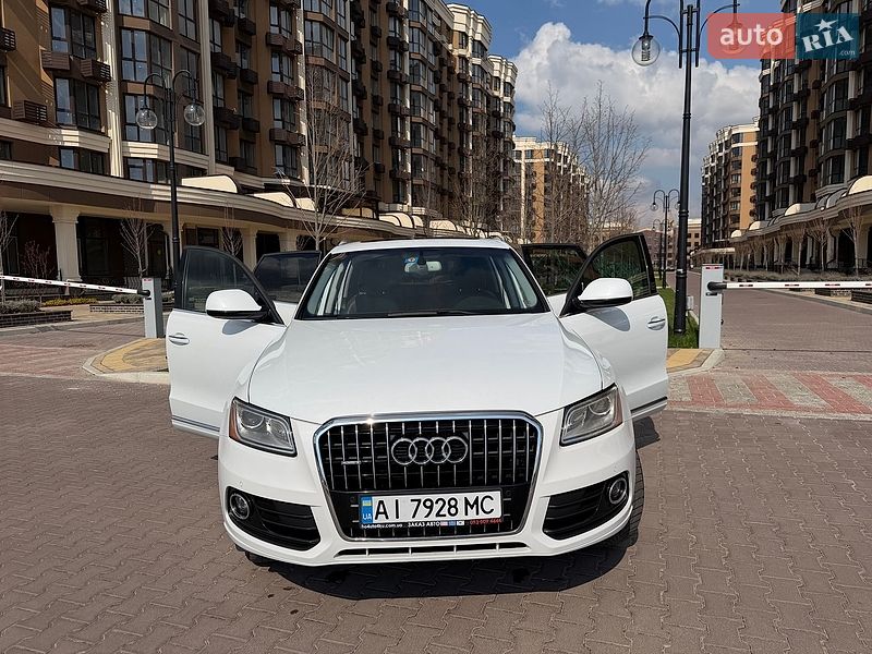 Внедорожник / Кроссовер Audi Q5 2015 в Киеве