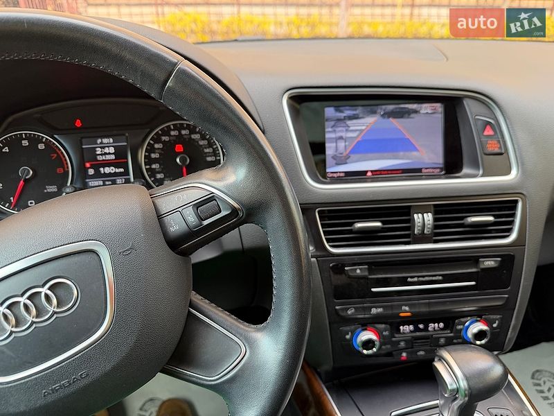 Внедорожник / Кроссовер Audi Q5 2015 в Киеве