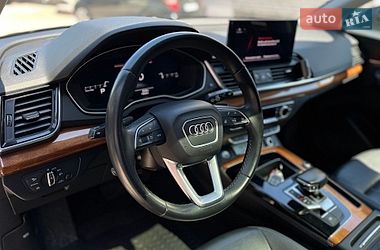 Внедорожник / Кроссовер Audi Q5 2021 в Белой Церкви