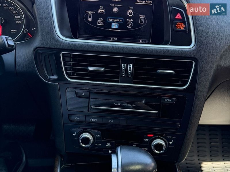 Внедорожник / Кроссовер Audi Q5 2015 в Стрые